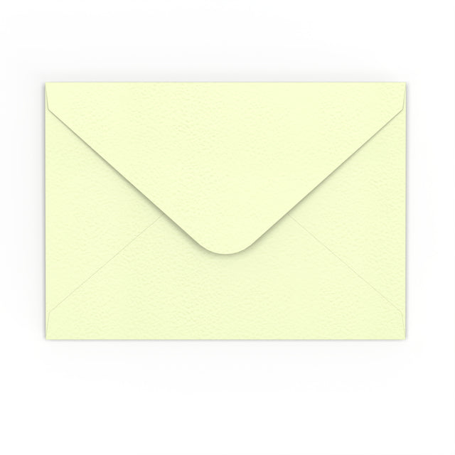 Ivory Envelope Hammered Texture 162x229 mm (C5)